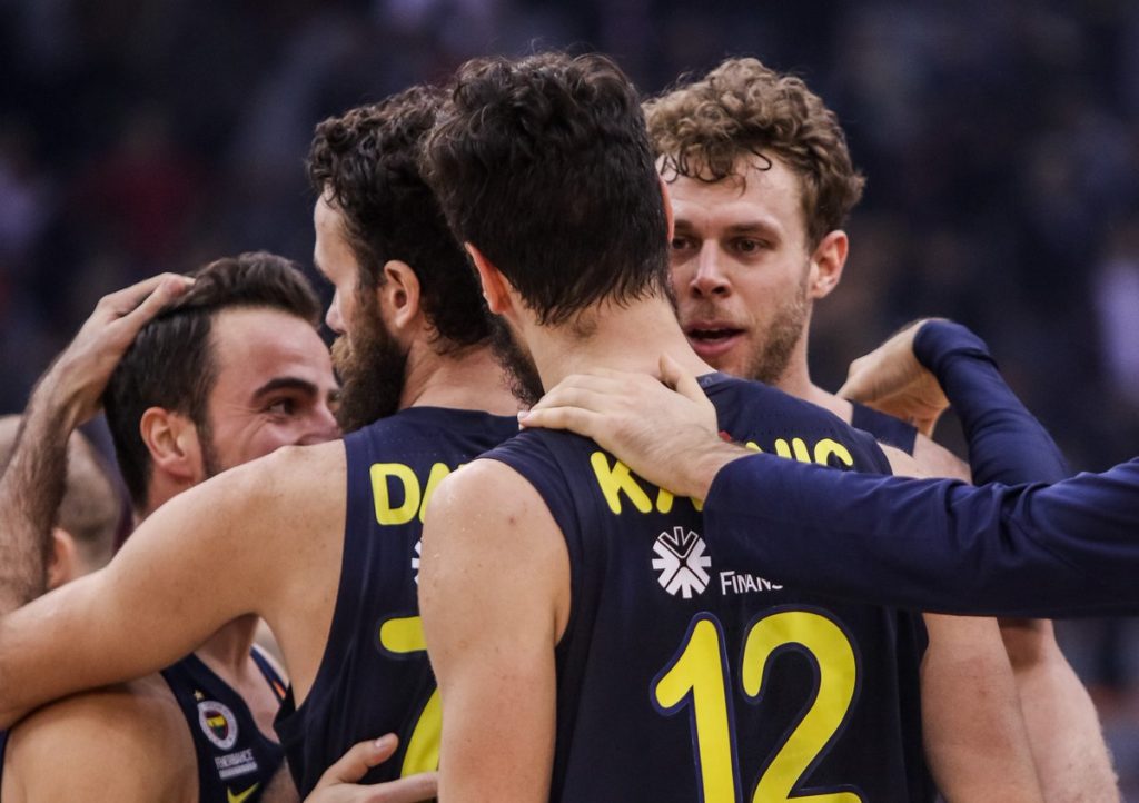 Erkek Basketbol Takımımız Tofaş’a konuk oluyor