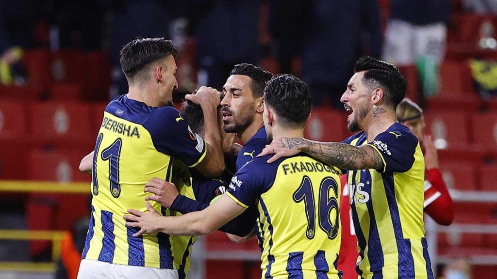 Fenerbahçe Futbol Takımı