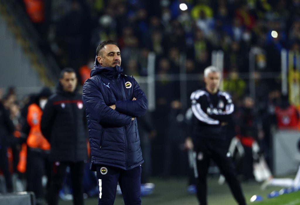 Fenerbahçe Teknik Direktörü Vitor Pereira