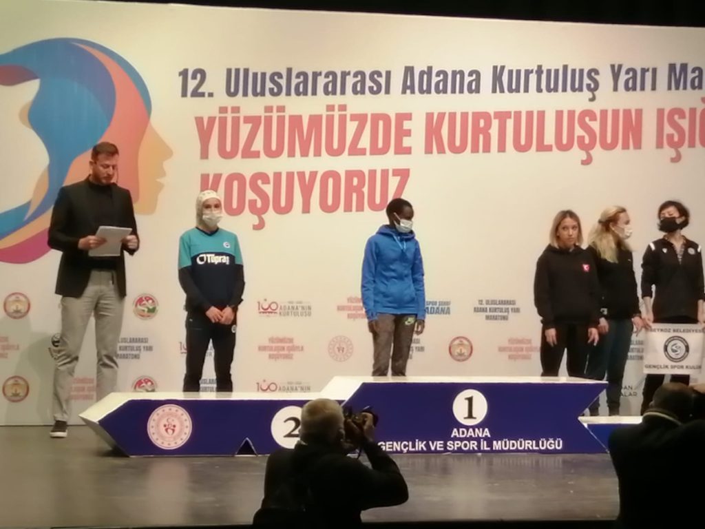 Atletimiz Burcu Subatan'dan gümüş madalya