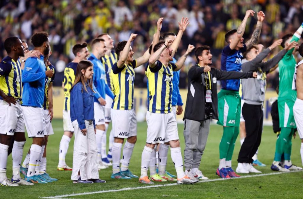 Fenerbahçe Futbol Takımı