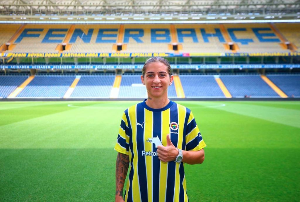 Nazlıcan Parlak Fenerbahçe'de