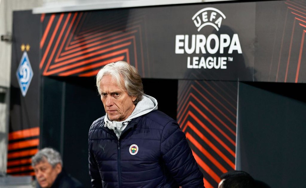 Fenerbahçe Teknik Direktörü Jorge Jesus