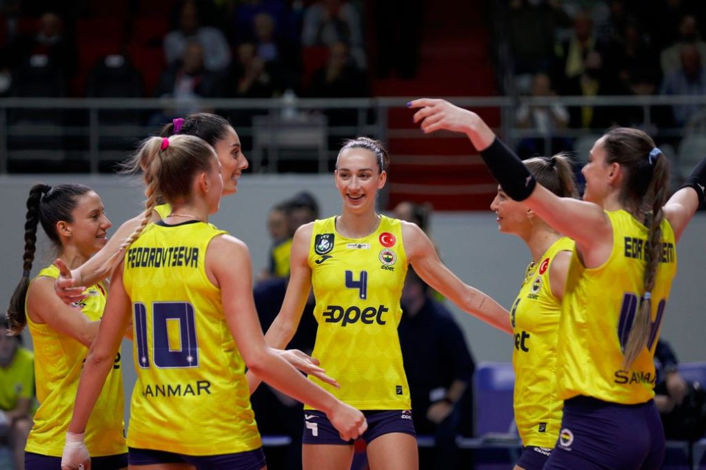 Fenerbahçe Kadın Voleybol Takımı