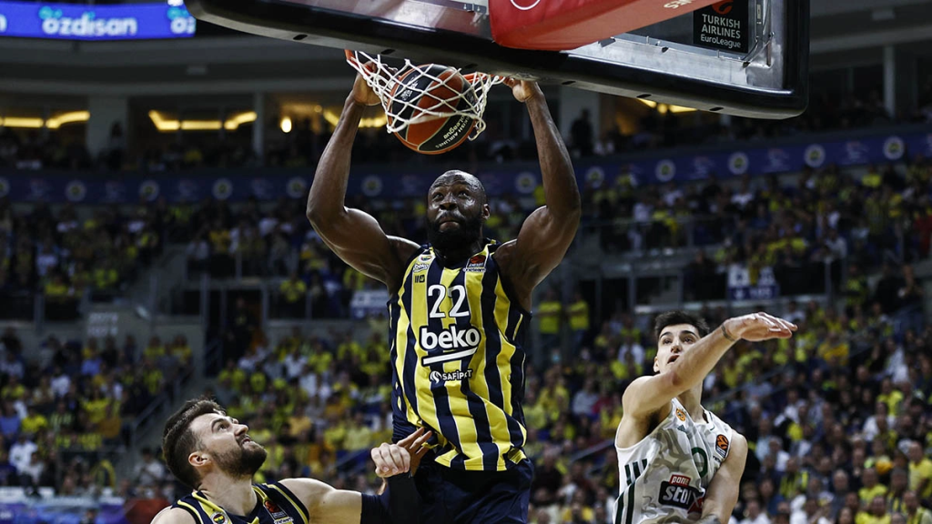 Fenerbahçe Erkek Basketbol Takımımızın oyuncusu Tonye Jekiri