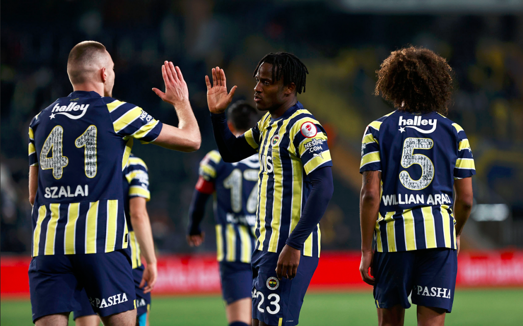 Fenerbahçe Futbol Takımı