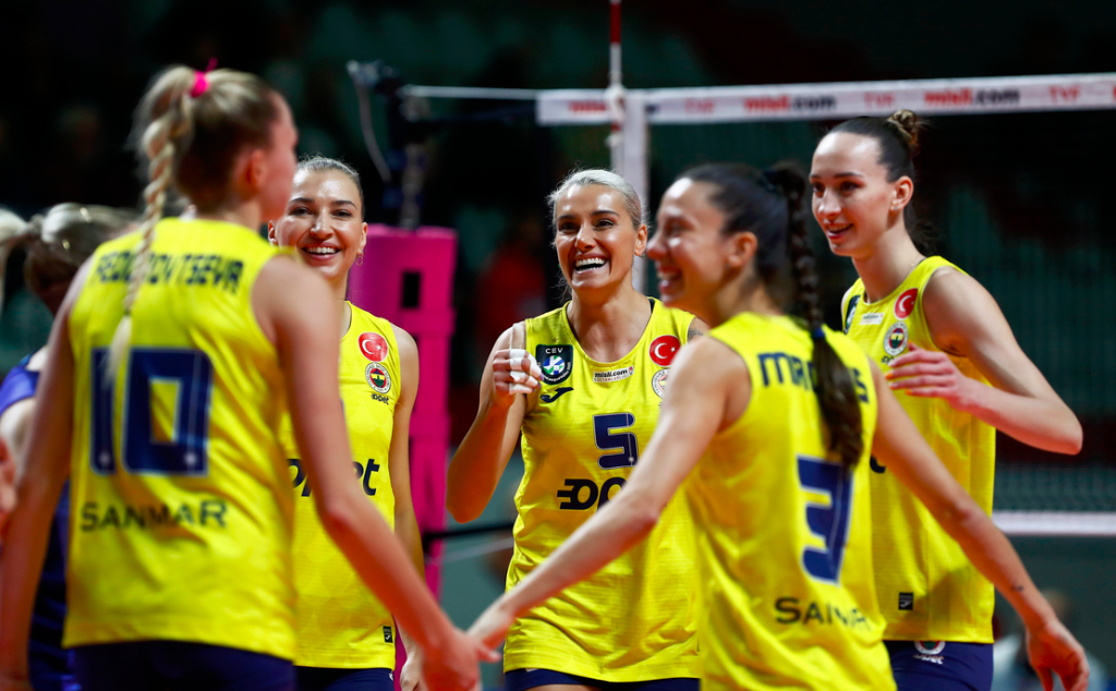 Fenerbahçe Kadın Voleybol Takımı