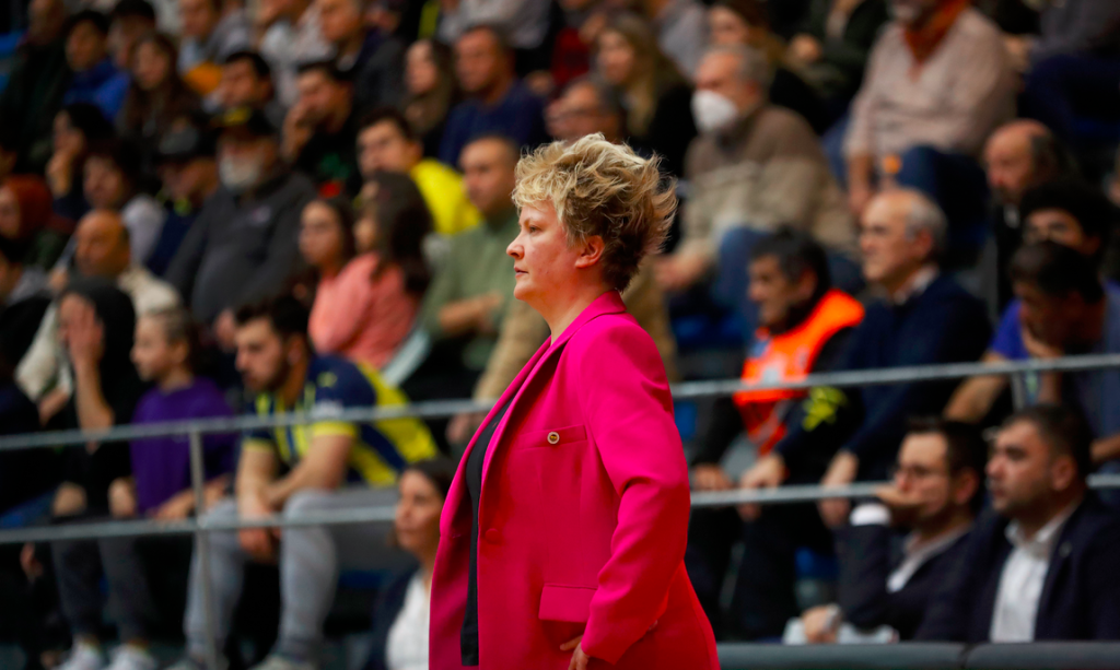 Fenerbahçe Kadın Basketbol Takımı Başantrenörü Marina Maljkovic