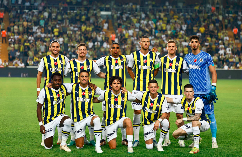 Fenerbahçe Futbol Takımı