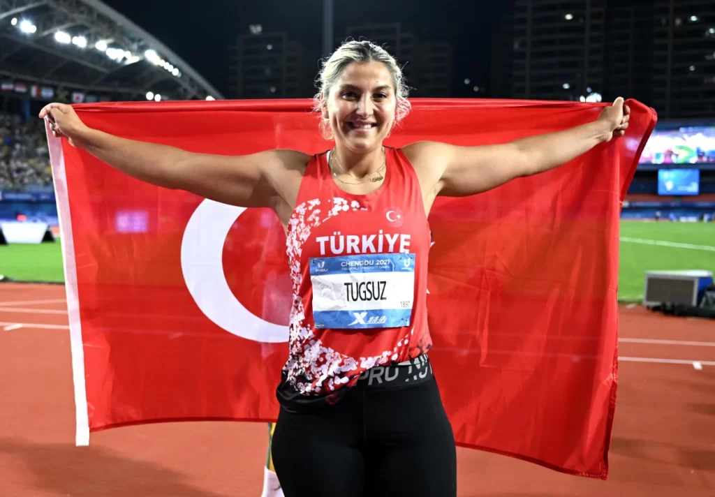 Milli atletimiz Eda Tuğsuz’dan altın madalya