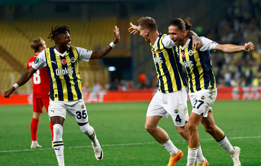 Fenerbahçe Futbol Takımı