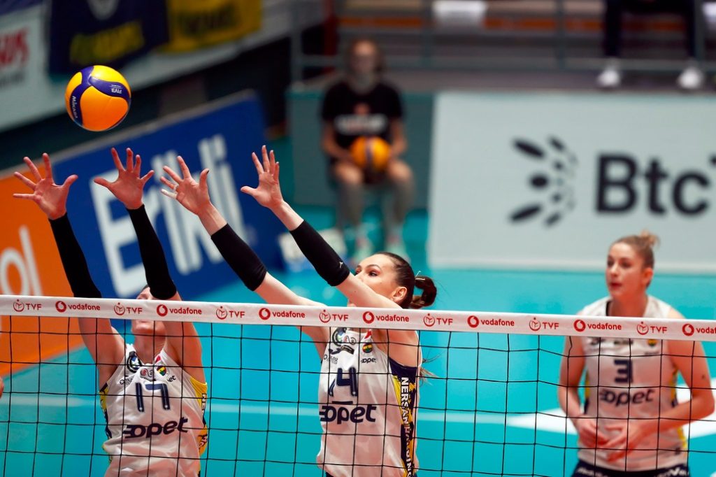 Fenerbahçe Kadın Voleybol Takımı