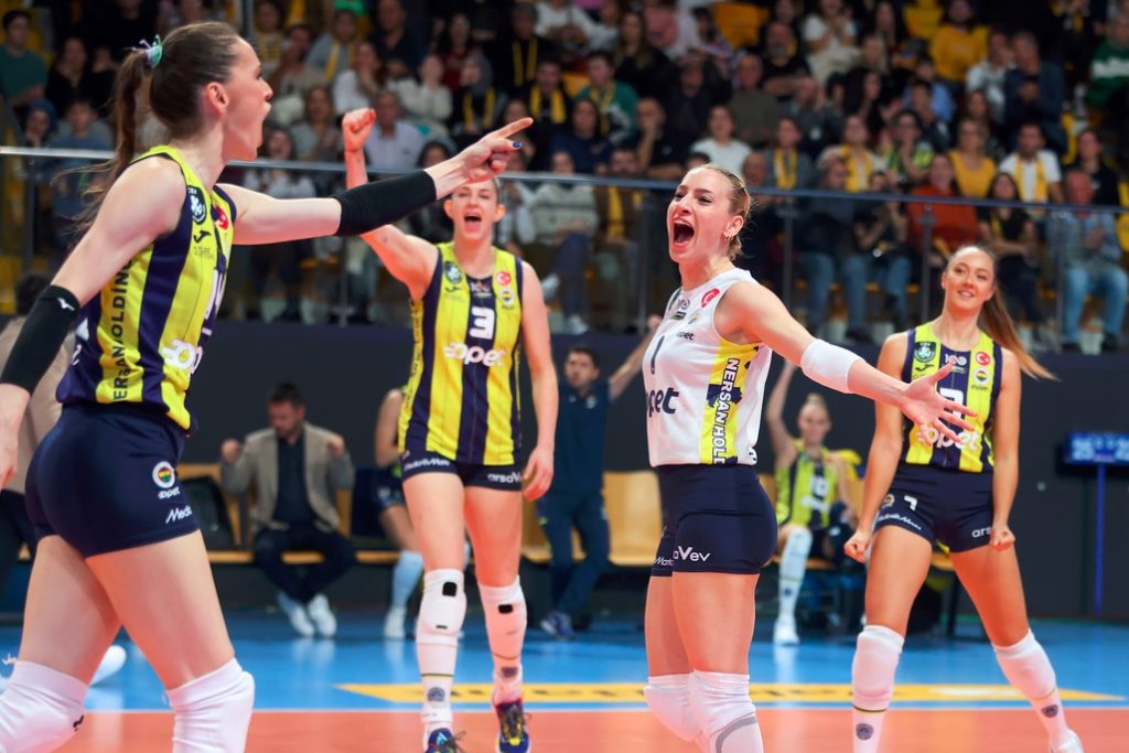 Fenerbahçe Kadın Voleybol Takımı