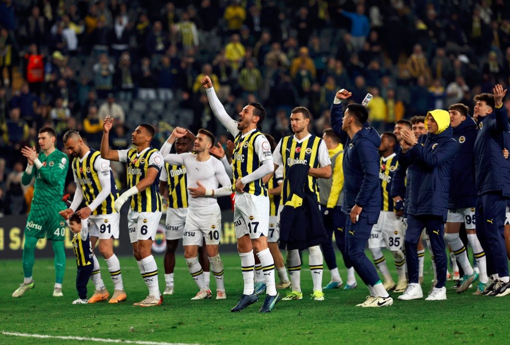 Fenerbahçe Futbol Takımı