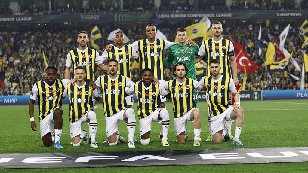 Fenerbahçe Futbol Takımı