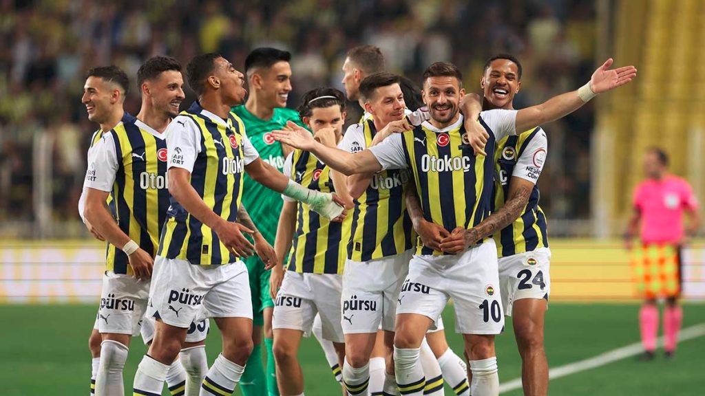 Fenerbahçe Futbol Takımı