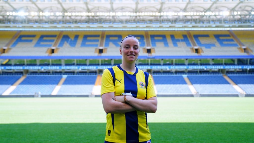 Zoe Van Eynde, Fenerbahçe Petrol Ofisi'nde