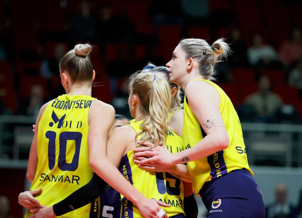 Fenerbahçe Kadın Voleybol Takımı