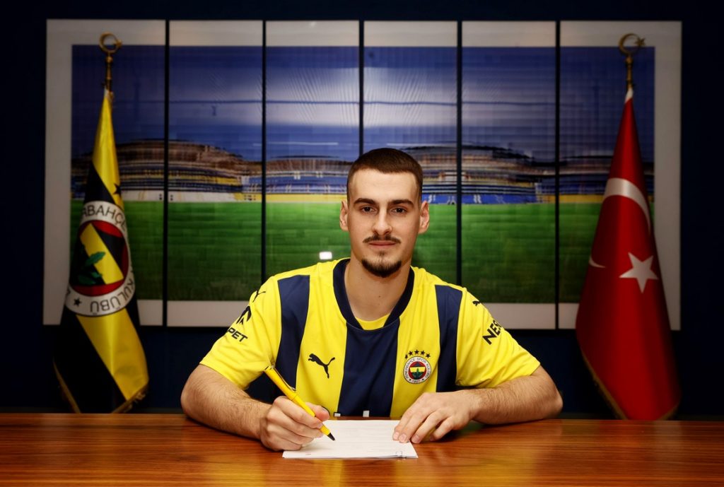 Ognjen Mimovic Fenerbahçe'de